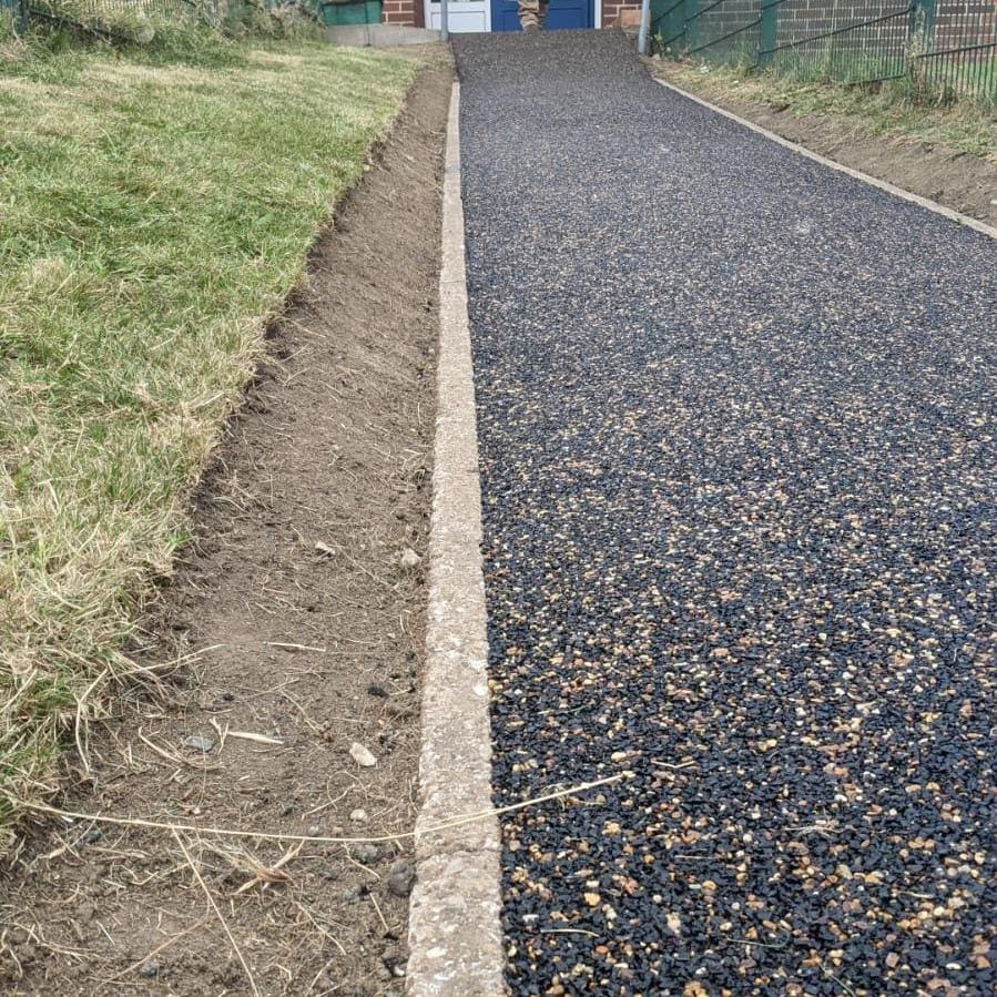 Wasserdurchlässiger Weg aus Soft Gravel